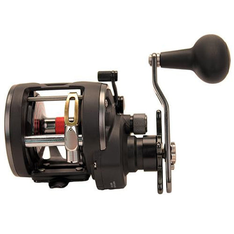 Warfare Level Wind Conventional Reel - 15, 5.1:1 Gear Ratio, 29" Retrieve Rate, 15 lb Max Drag, Right Hand, Clam Pack